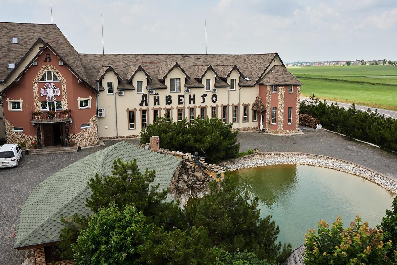 Aivengo Hotel Kolodenka Exterior photo